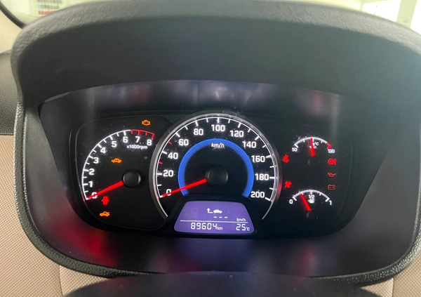 Hyundai i10 cena 30900 przebieg: 90900, rok produkcji 2016 z Kielce małe 56